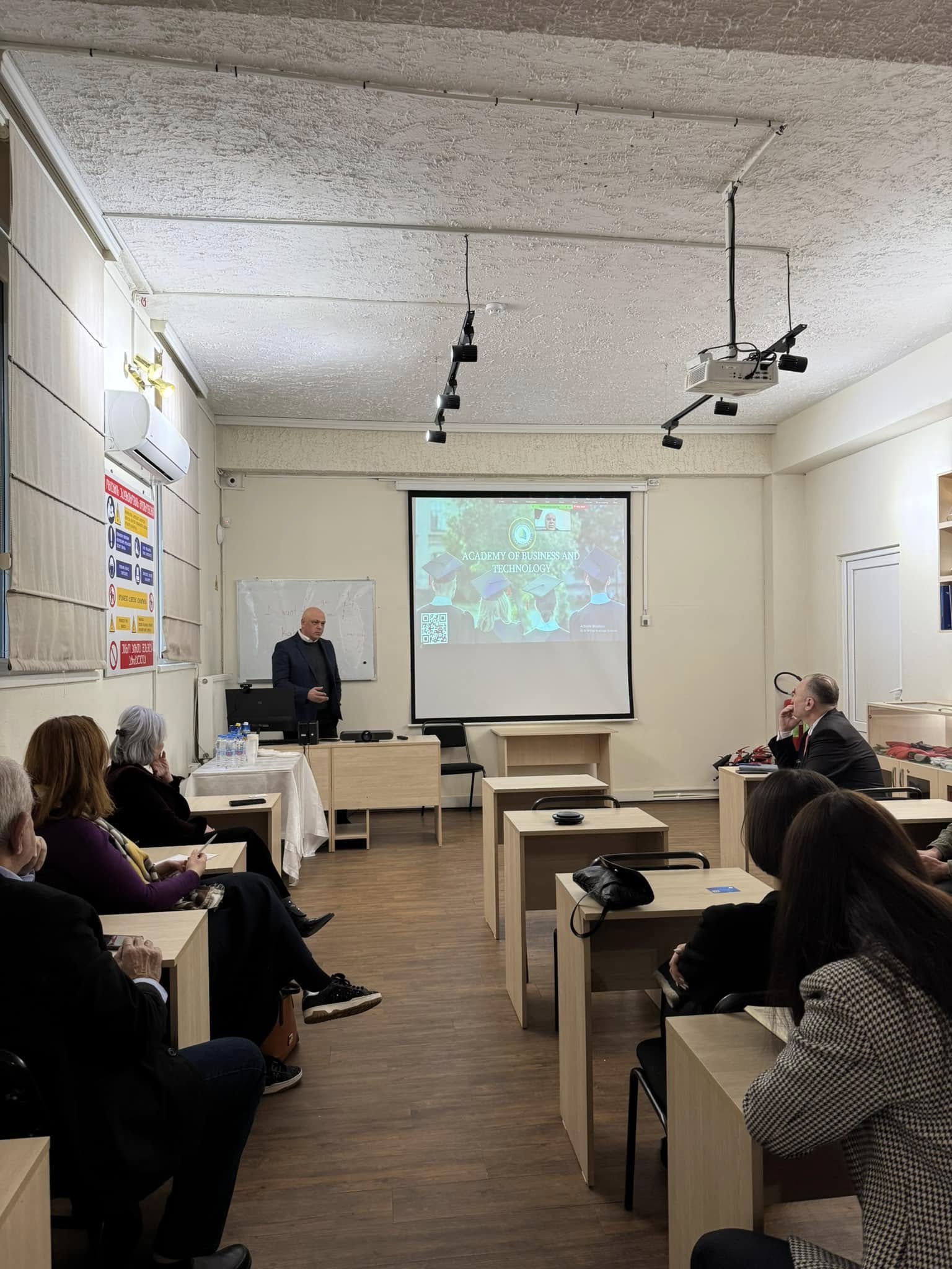 საერთაშორისო შრომის უსაფრთხოების ექპერტის გამოცდილების   გაზიარება