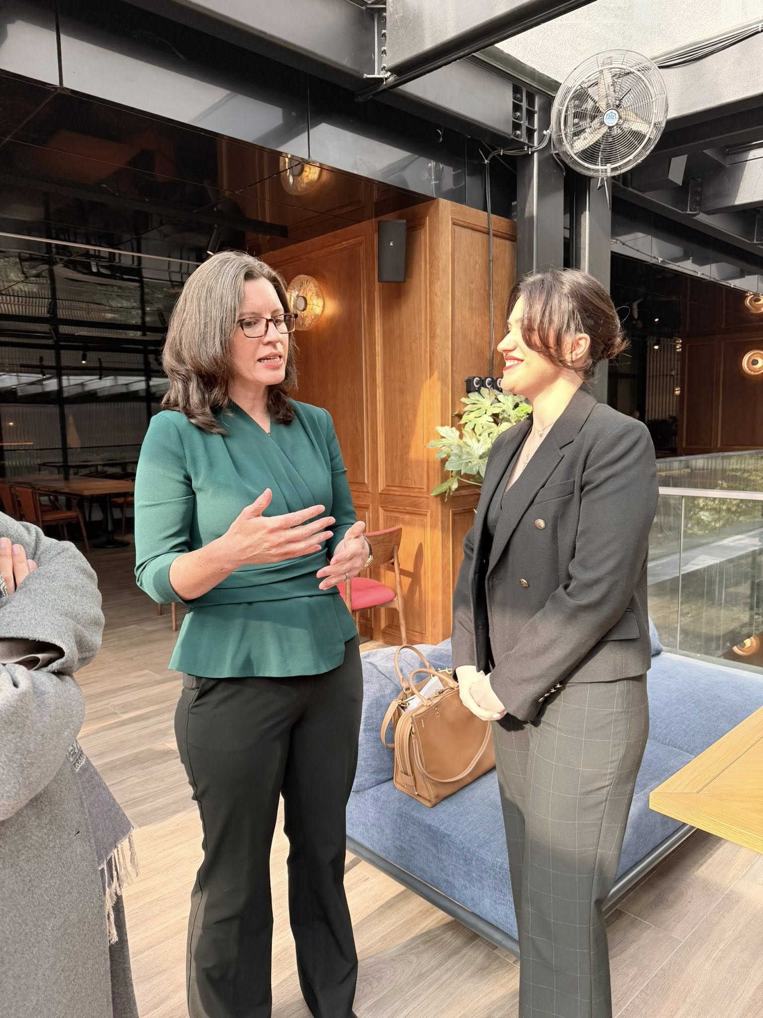 ბიზნესასოციაციის „ქალები მომავლისთვის“ წევრების გაცნობითი ხასიათის შეხვედრა