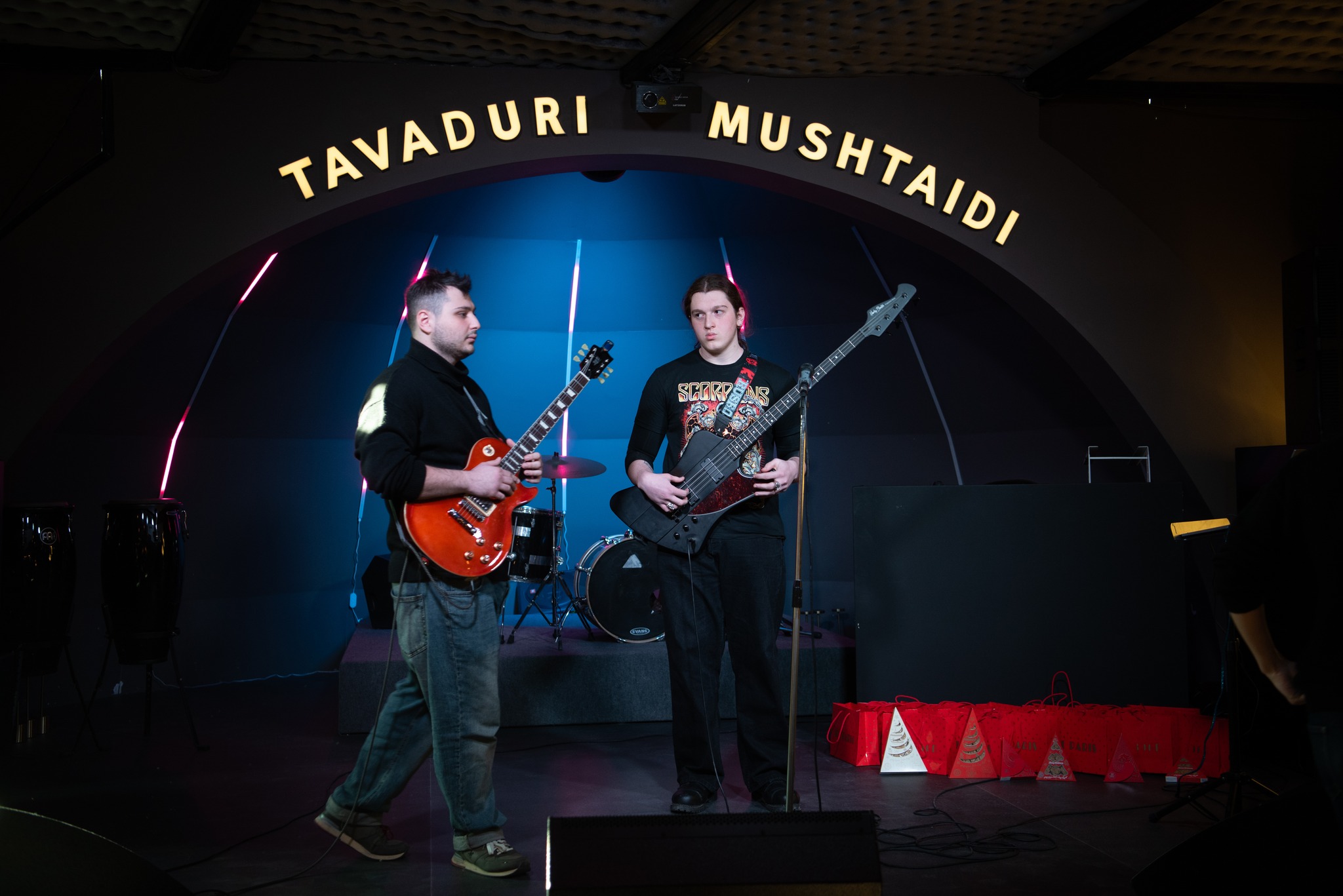 საშობაო კარნავალი რესტორან "თავადურში"