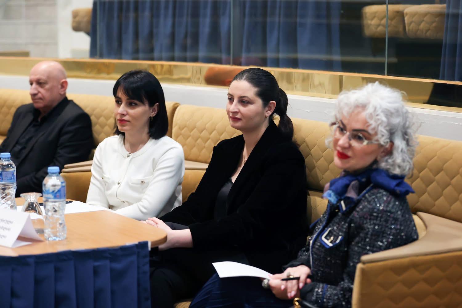 პროექტის „დებატები უკეთესი პროფესიული განათლებისთვის” ფარგლებში დებატების მასწავლებელთა პირველი ეროვნული კონფერენცია