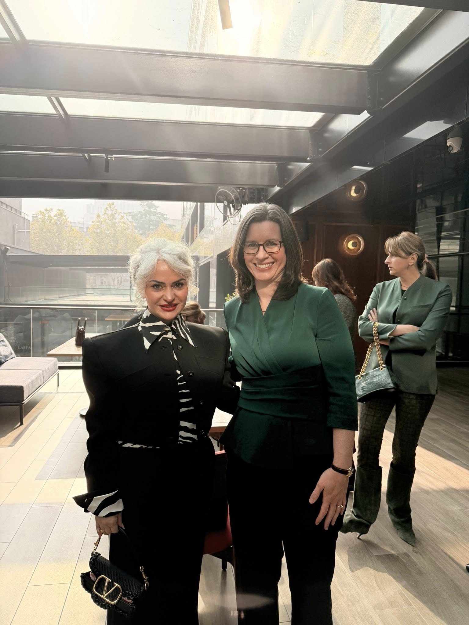 ბიზნესასოციაციის „ქალები მომავლისთვის“ წევრების გაცნობითი ხასიათის შეხვედრა